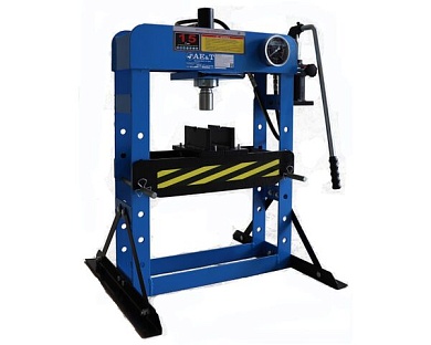 Настольный гидравлический пресс 15т T61215M AE&TT61215M